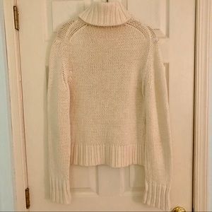 J.CREW TURTLENECK KNIT CHUNKY SWEATER